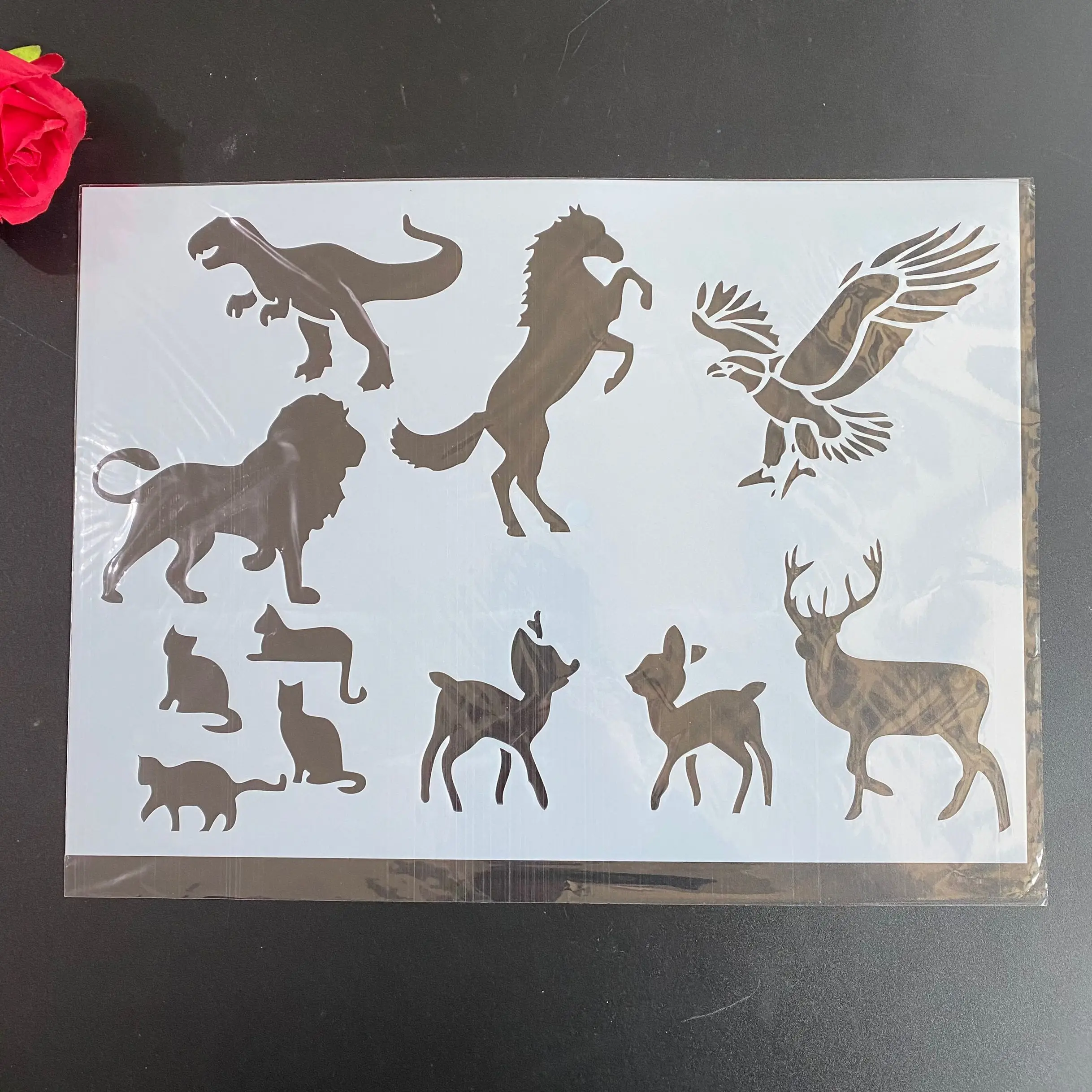 

DIY Stencils Wall Painting Scrapbook Coloring Embossing Album Decorative Paper Card Template A4 29 * 21cm animal world