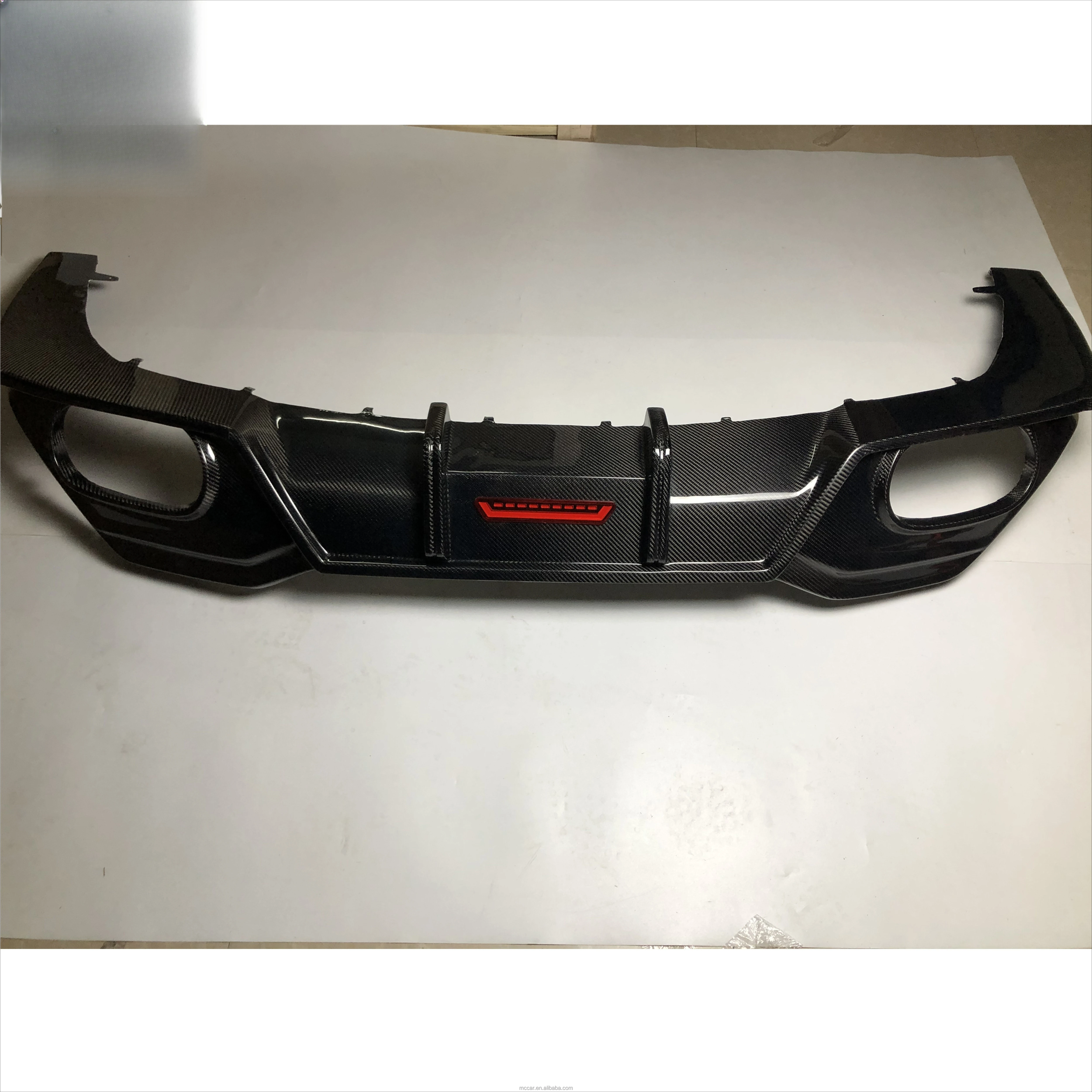 

G15 850I 840I HigGrade LED Carbon Fiber Rear Diffuser Bumper