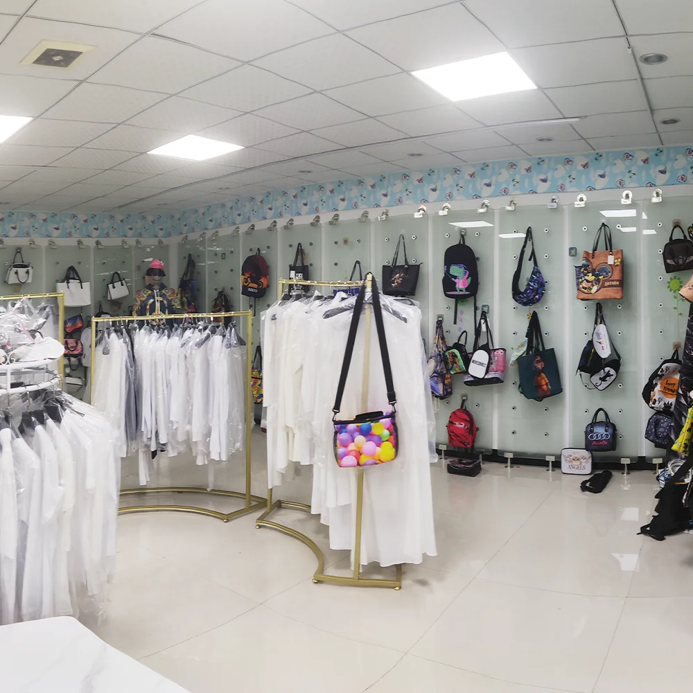 We offer customizable business laptop bags we accept orders of all sizes from businesses and individuals