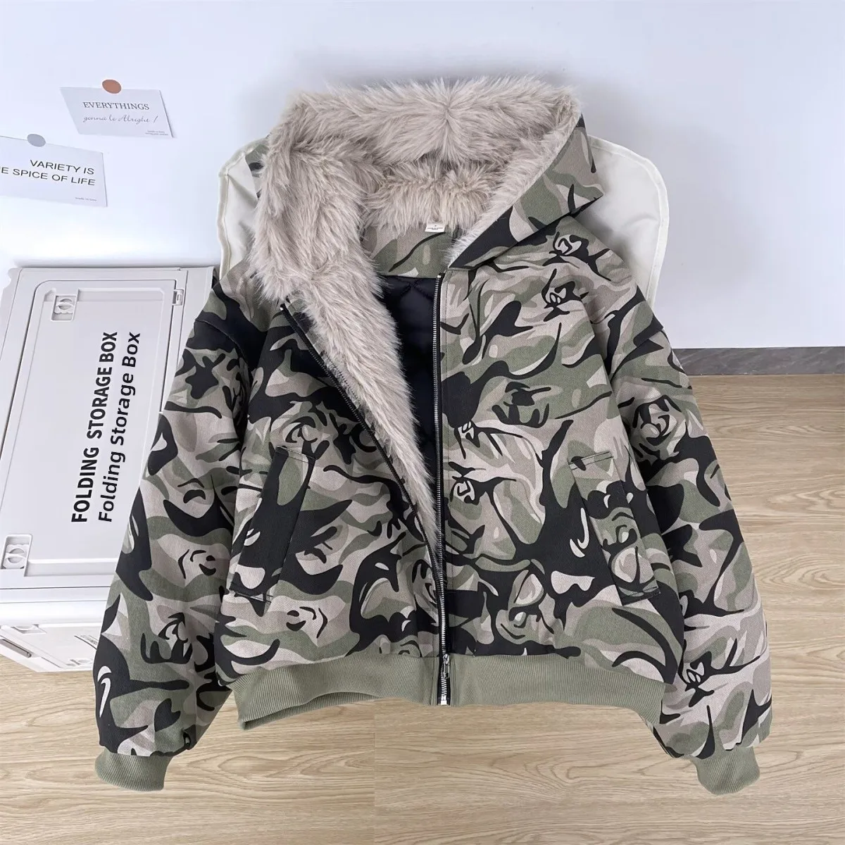 

Retro American Autumn Winter Camouflage Hooded Jaet Zipper ort Warmth Added Inner ex Faion Urban Sle Coat