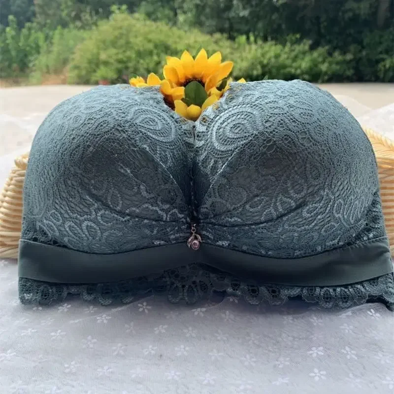 

Thickened and extra thick 28CM specialized gathering bra without steel ring, extra thick bra with extra breasts, sexy lingerie