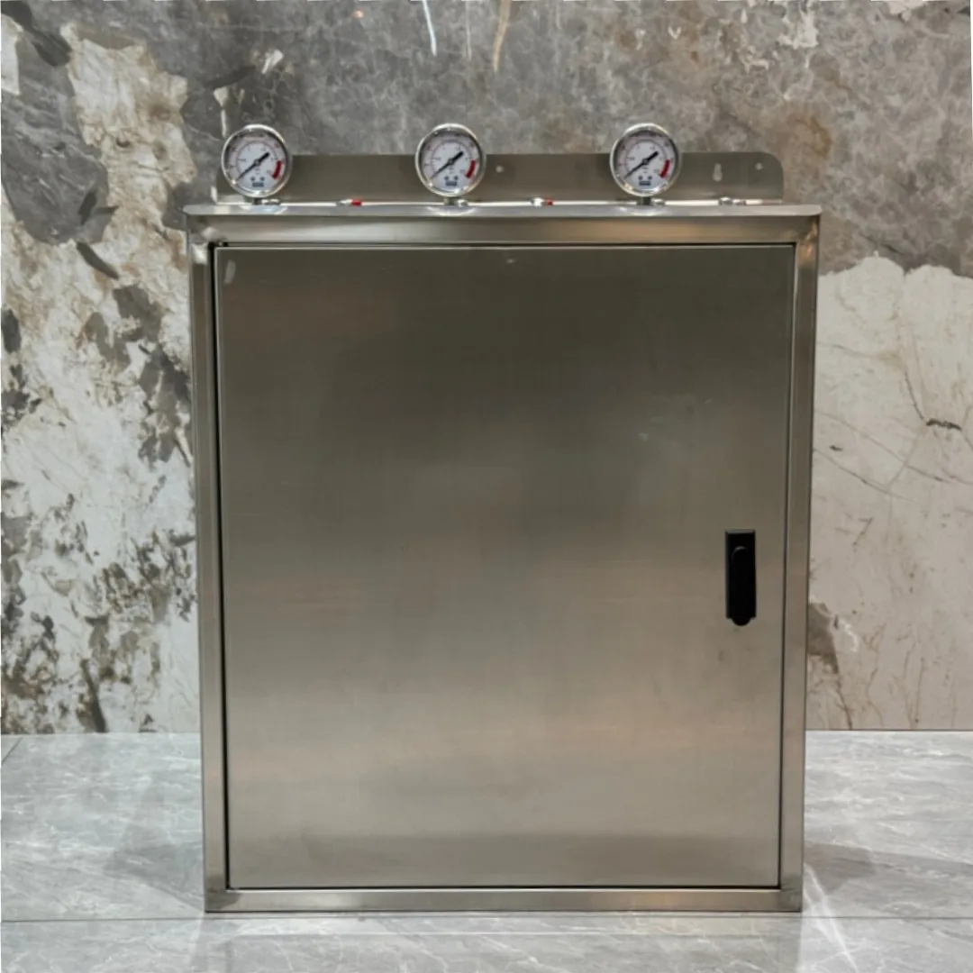 New Zealand Popular  20*4.5 BB Whole House Triple Water Filter Housing System with Ss Cover with Wrench and Filter Elements