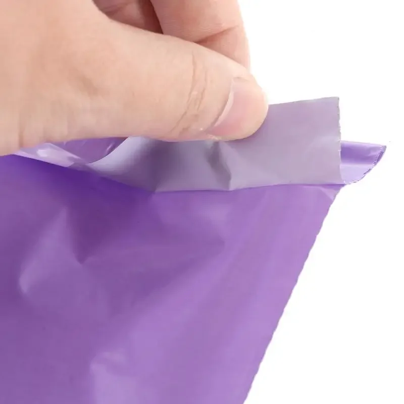 100 Stück lila Kurier Mailer Taschen Verpackung Poly Paket Kunststoff selbst klebende Mailing Express Tasche Umschlag Post beutel Mailing