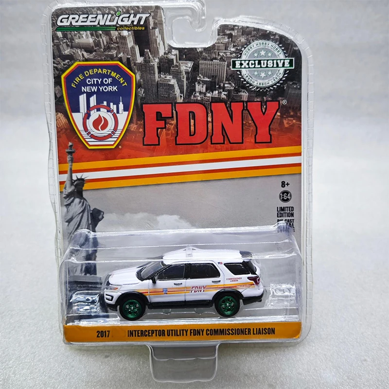 Greenlight 1:64 2017 นักสืบตํารวจรถFDNY Fire Departmentสีเขียวเครื่องSeries Alloy Die Castingรุ่นเก็บเครื่องประดับ