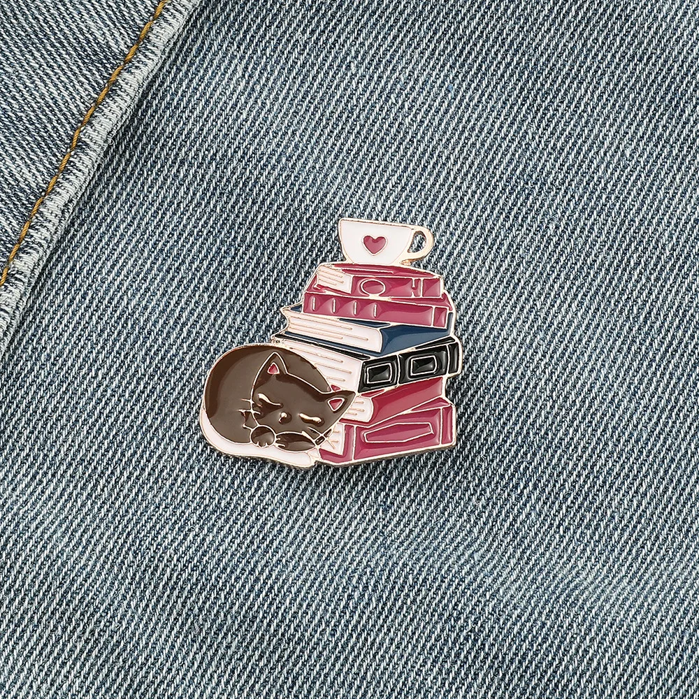 Cute sleeping Cat And Books Coffee Enamel Brooch Pins Trendy Alloy Badge Lapel Pin Jewelry Scarf Hat Clothes Accessories Gift