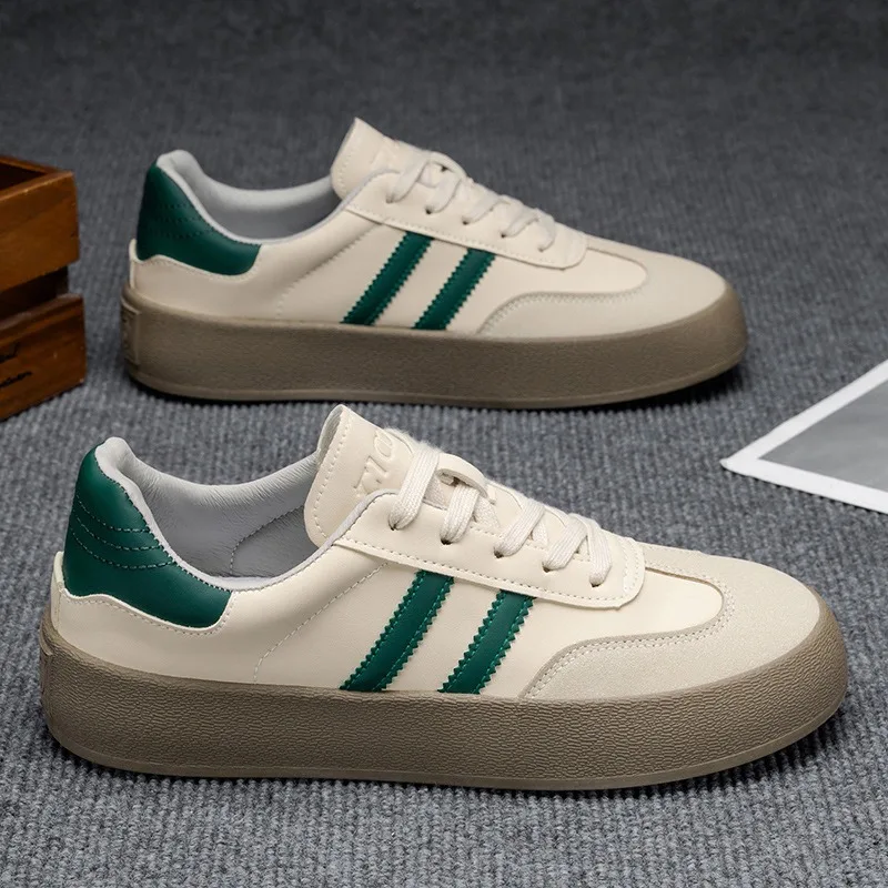 New Men's Retro Waterproof Leather Sneakers Leisure Work Shoes Flat Heel Rubber Outsole Breathable Cloth Thick Sole Board Shoes