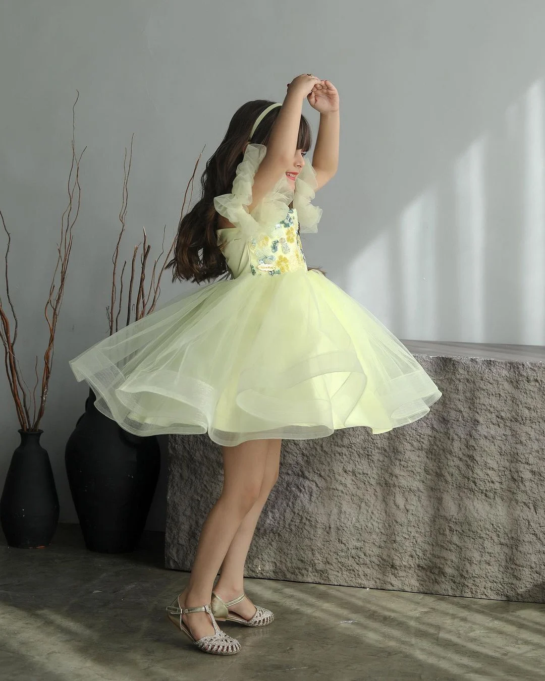 Robes de demoiselle d'honneur jaunes pour mariage, appliques de paillettes, robe de Rhpour bébé fille, séance photo, première communion de princesse, quoi que ce soit