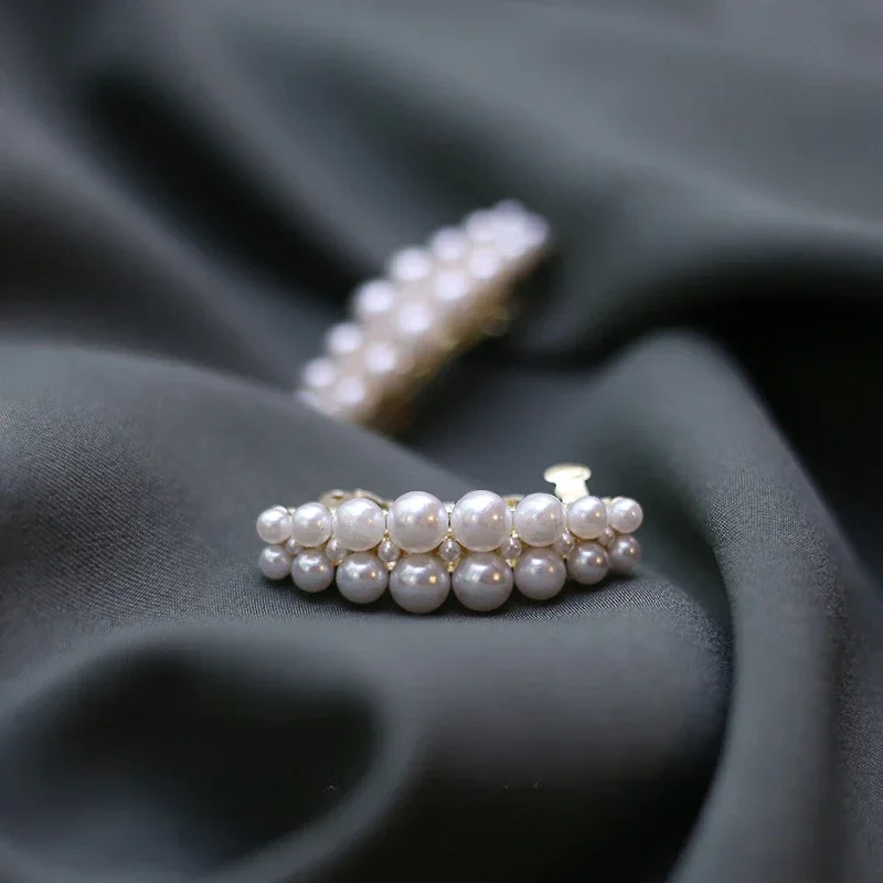 4cm Beautiful Pearl Barrettes Fashionable Pearl Diamond Studded Metal Hair Clip Temple Hair Accessories