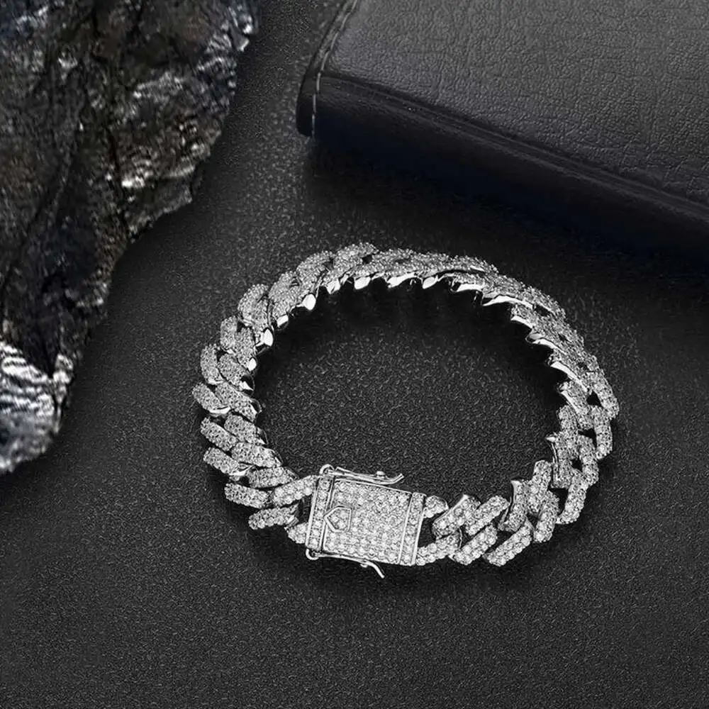 

Hip Hop Iced Out Miami Bracelet Silver Plated Fashion Jewelry Bracelet Moissanite Crystal Luxury Cuban Link Bracelet Men Women