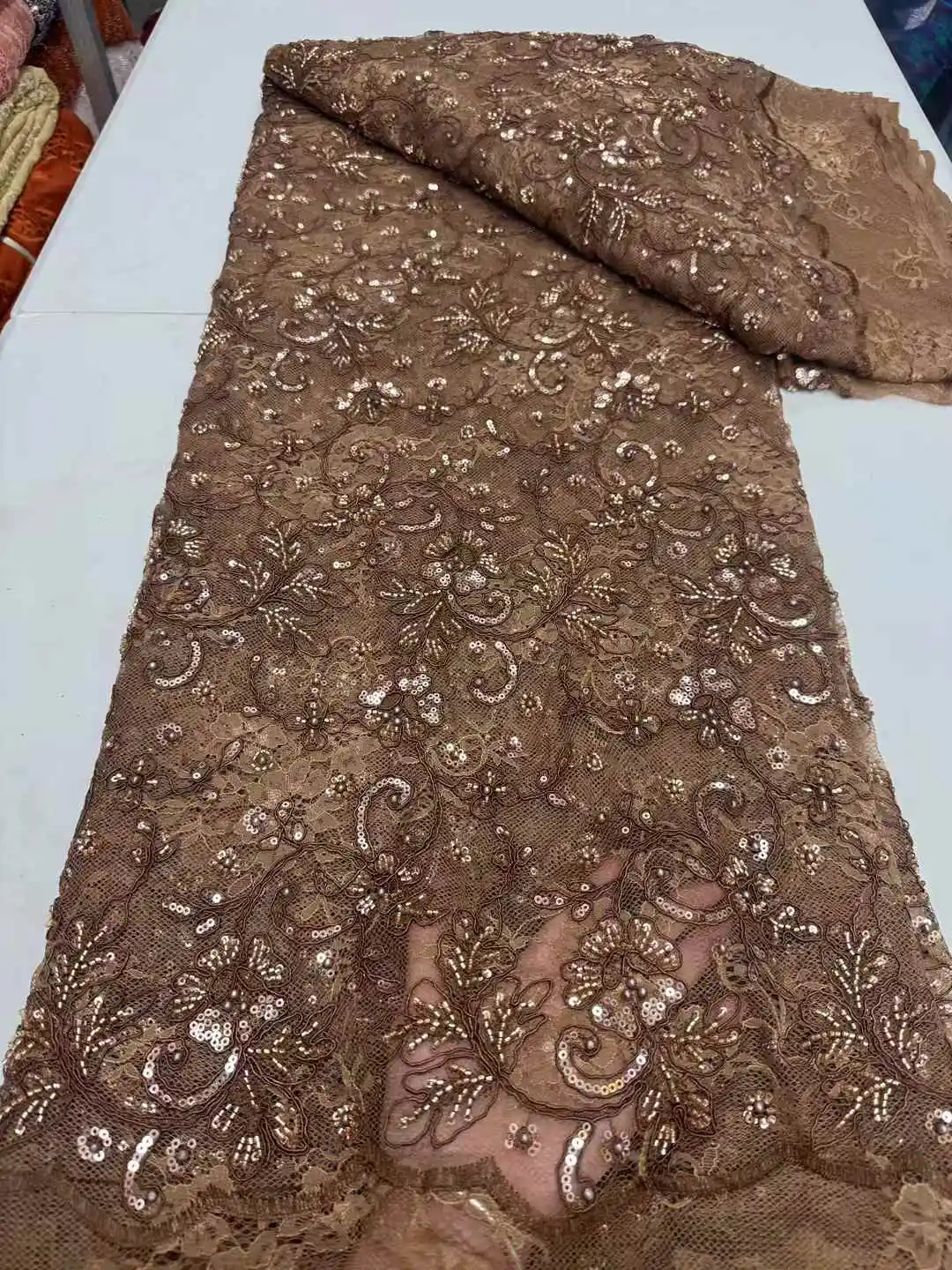 แฟชั่นแอฟริกันลูกไม้ผ้าคุณภาพสูง 2025 ภาษาฝรั่งเศสคําลูกปัดหรูหราลูกไม้TulleไนจีเรียSequinsสุทธิลูกไม้ผ้าสําหรับงานแต่งงานชุด