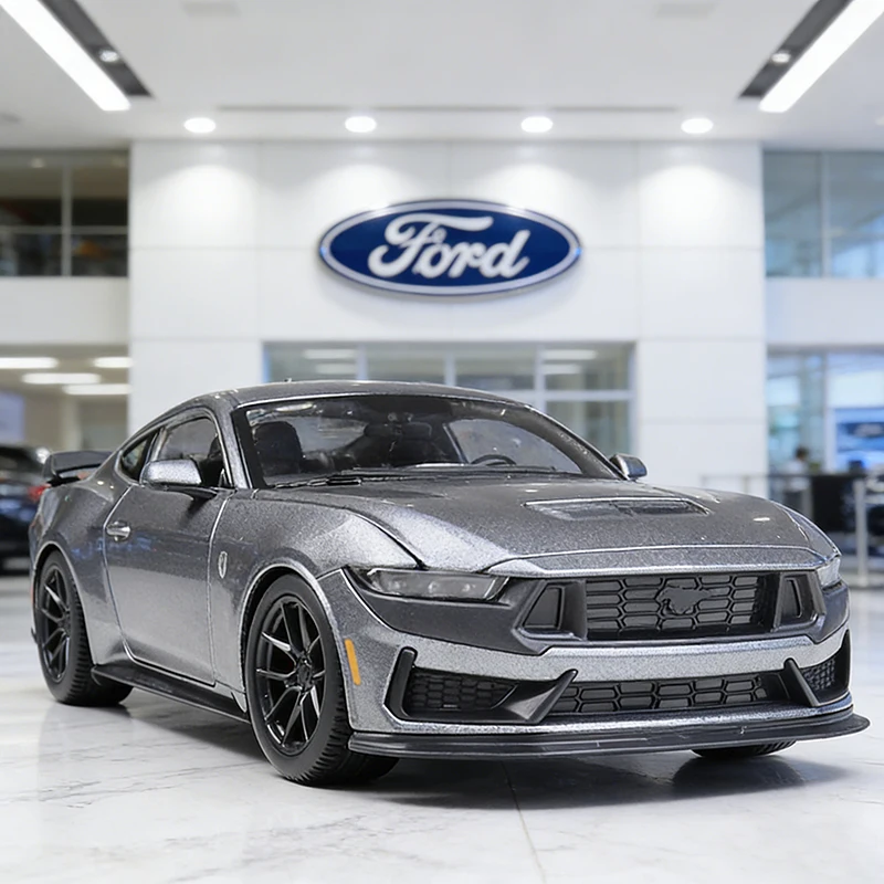 

Maisto 1:24 Ford Mustang Dark Horse 2024, легкосплавный автомобиль, литье под давлением и игрушечный транспорт, модель автомобиля, миниатюрная масштабная модель автомобиля для детей