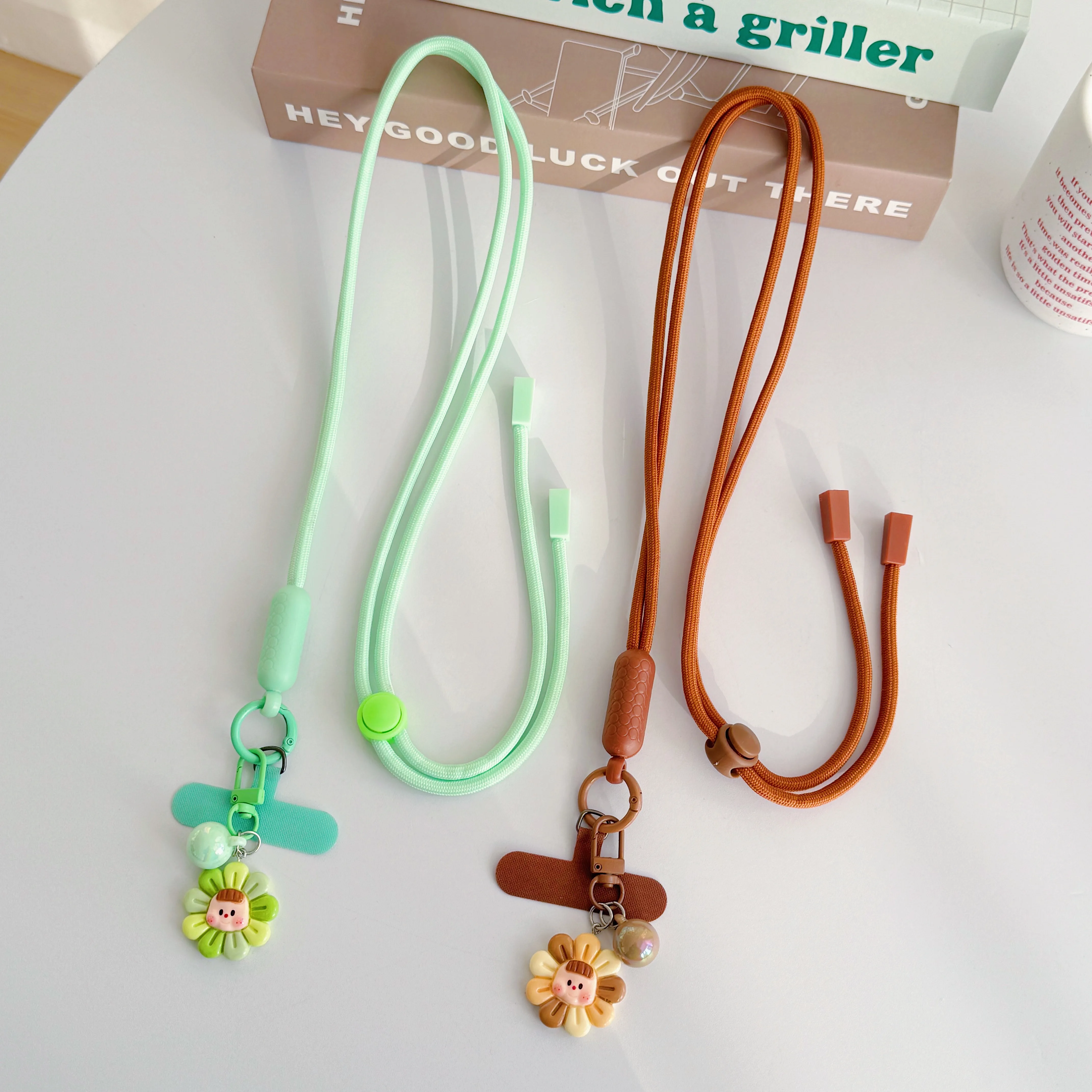 

Brand-New Adjustable Mobile Phone Lanyard, Crossbody Long Rope, Neck Lanyard, Fashionable Cartoon Sunflower Universal Pendant