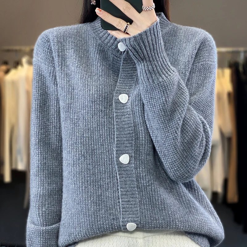 

Autumn and winter new O-neck 100% wool cardigan sweater women's long sleeve blouse solid color padded warm women's knitted coat