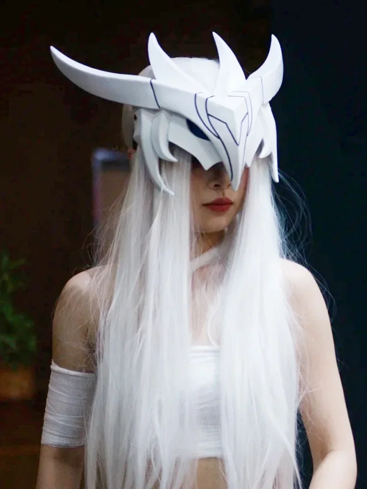 Lol Halloween Pixiv Game League Of Legends Yone Mask Cos Dress Up Ball Luminescence قناع الراتنج 2025 رائجة البيع