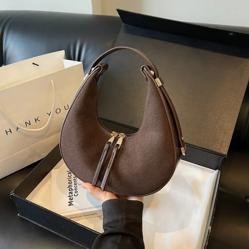 

Trendy Elegant Luxury Leather Diaper Bag For Women Minimalist Vintage Large Capacity Designer Commuter Tote Bag Classic Fashion