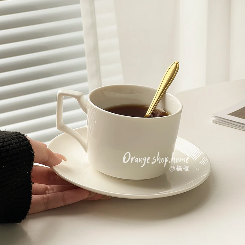 Ceramic Coffee Cup and Plate 2Pcs Set Household White Round Handle Cups Exquisite Versatile Afternoon Tea Dessert Dishes
