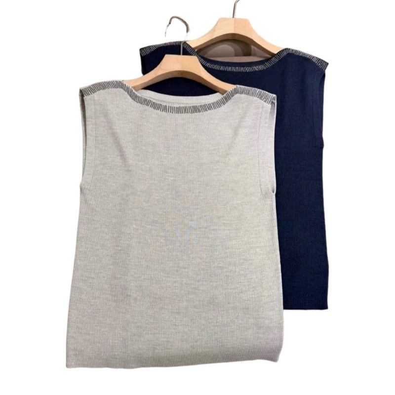 

Vest Coat Beautiful Elegant Comfortable Simple Trendy Sleeveless Winter Jacket for Women in Fashionable Colors AF1825