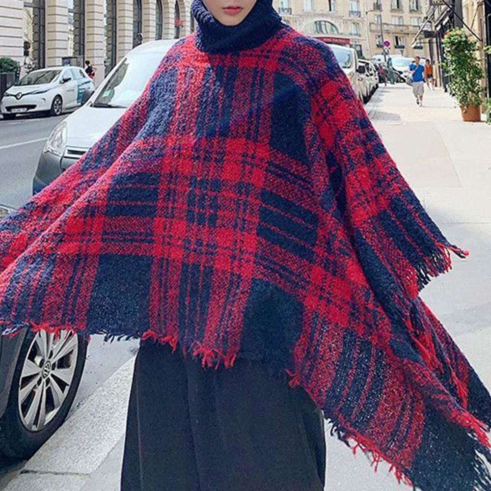 

Plaid Knitted Scarf Cape Elegant Fashion Loose Personality Outer Wear Shawl Sweater Cape Unisex Spring and Autumn 2024 New Style