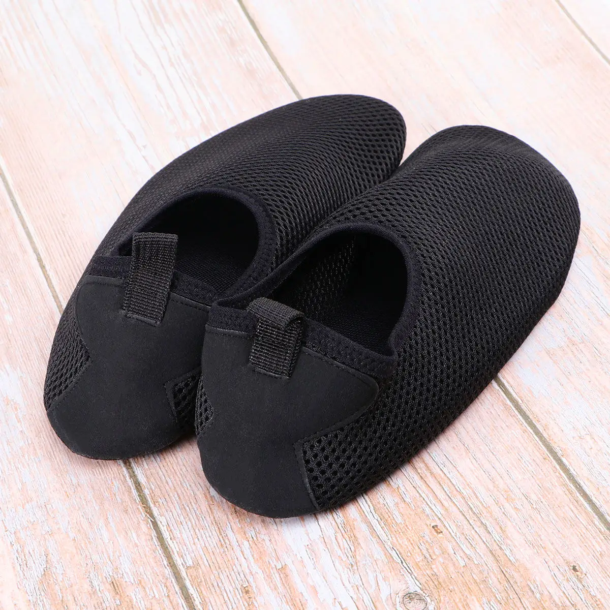 

1Pair Non-Slip Silicone Yoga Socks for Women Men Kids Thickened Grip Foot Covers Perfect for Pilates Ballet Dance Fitness Home