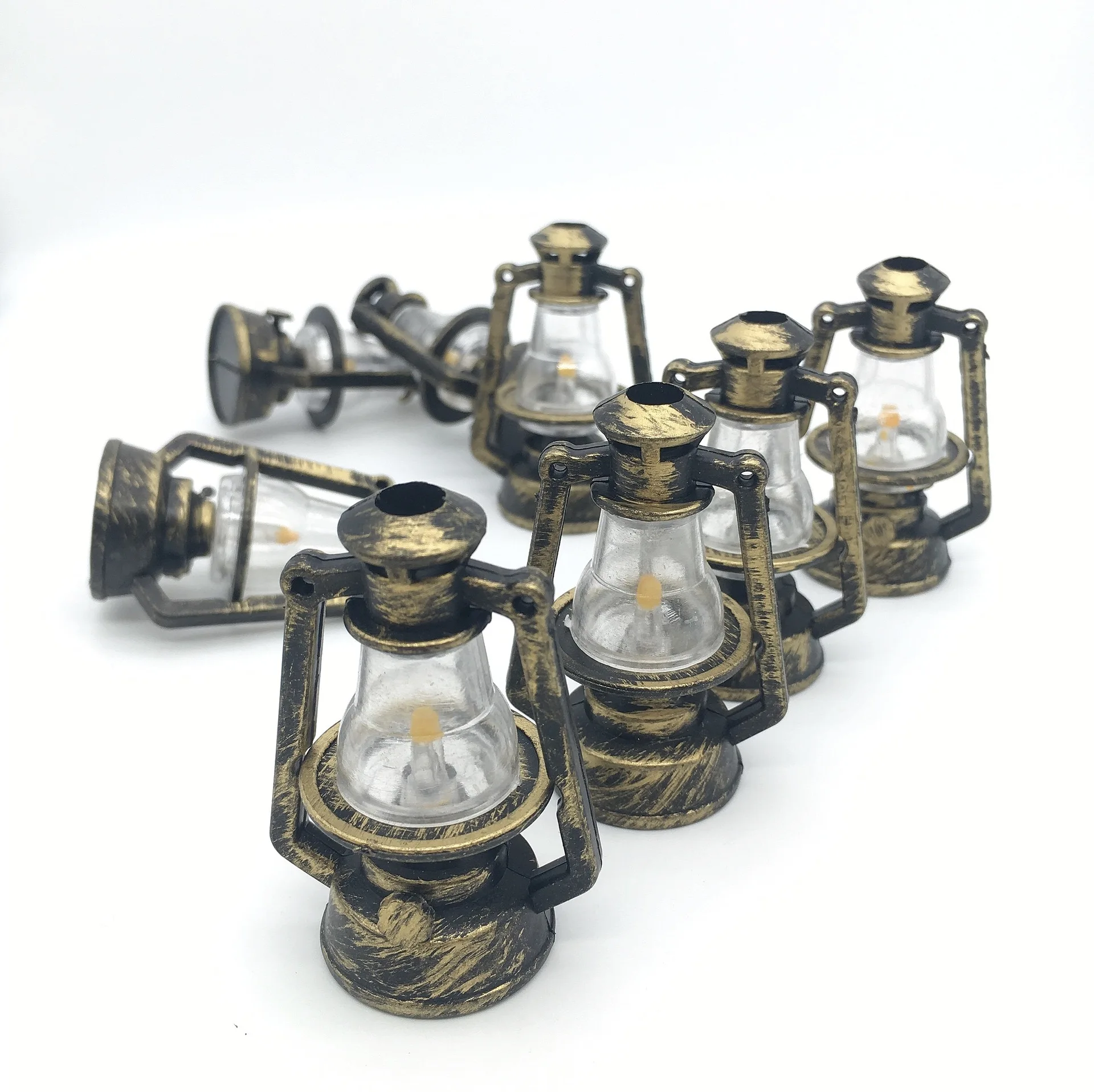 

1/2/5pcs 1:6 Retro Style Scale Miniature Lamp Dollhouse Accessories Mini Lantern Micro Landscape Decor Scene 취미 장식품