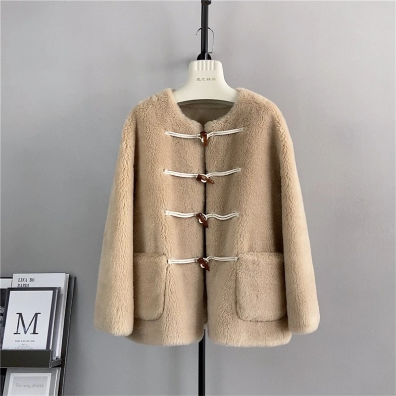 Female Horn Button Round Neck Design Lamb Wool Warm Coat  Lady Pure Wool Sheep Shearling Winter Jacket PT480