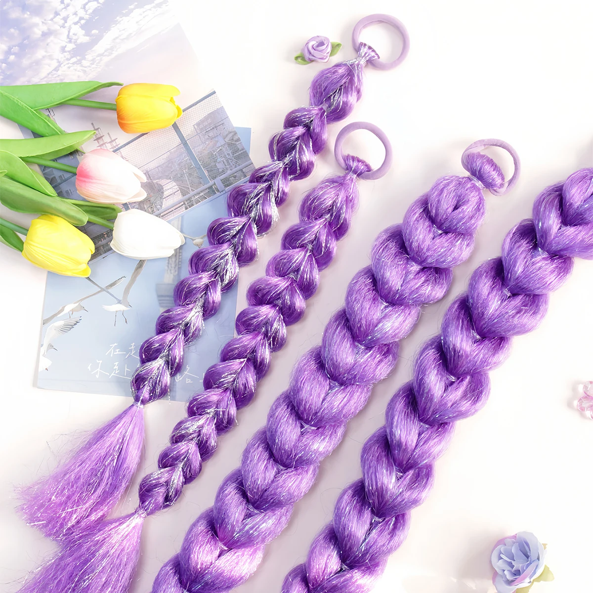 

Пушистые фиолетовые косы в форме сердца в стиле аниме, милые и милые синтетические косы для волос с мерцающими тонкими волокнами.