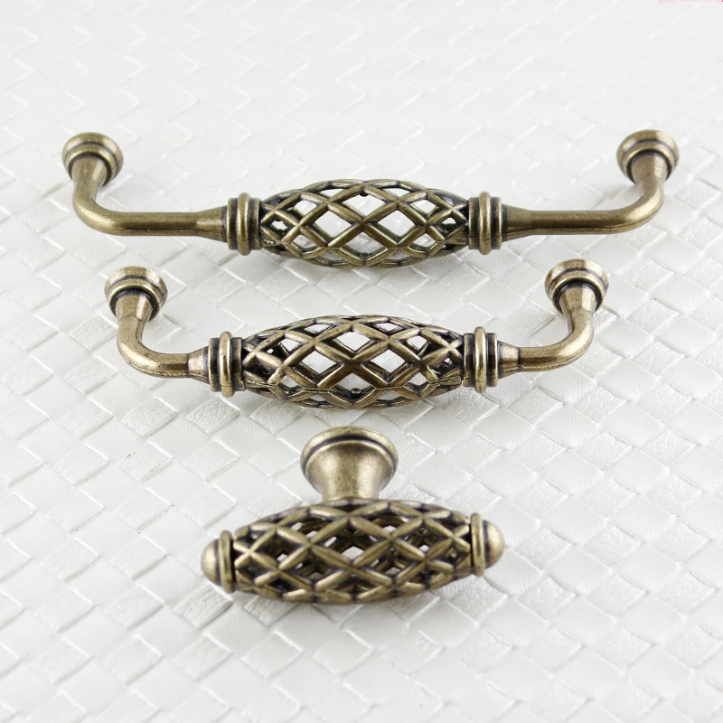 Beicai 1pc Vintage Kitchen Cabinet Handles Antique Furniture Drawer Pulls Rural Shape Cupboard Door Knobs