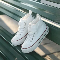 Zapatillas de lona de alta calidad para niños y niñas, zapatos blancos pequeños, zapatillas deportivas informales, tenis de moda, novedad de 2022