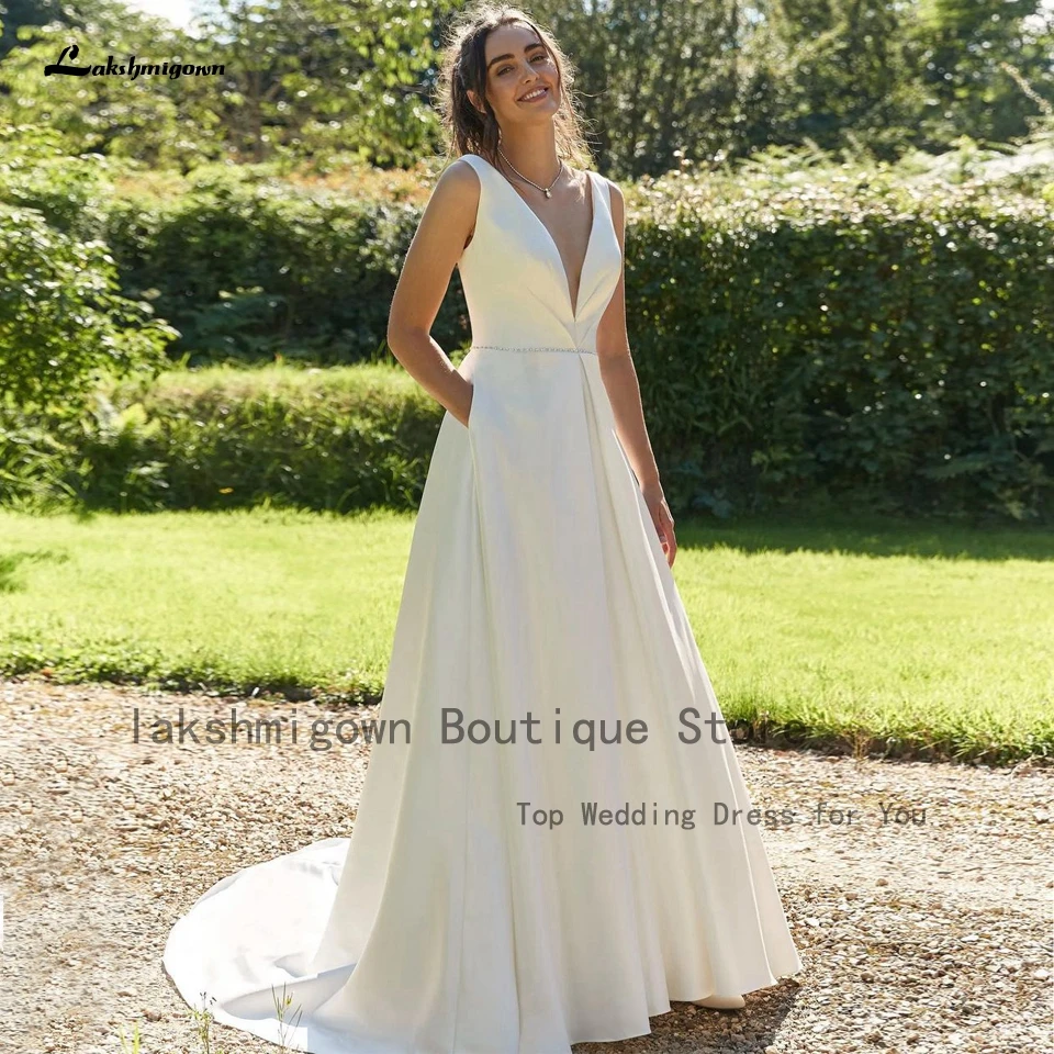 

Lakshmigown Plunging Sexy Birdal Princess Wedding Dress A Line 2023 Vestido Novia V Neck Crepe Satin Wedding Gowns With Pockets