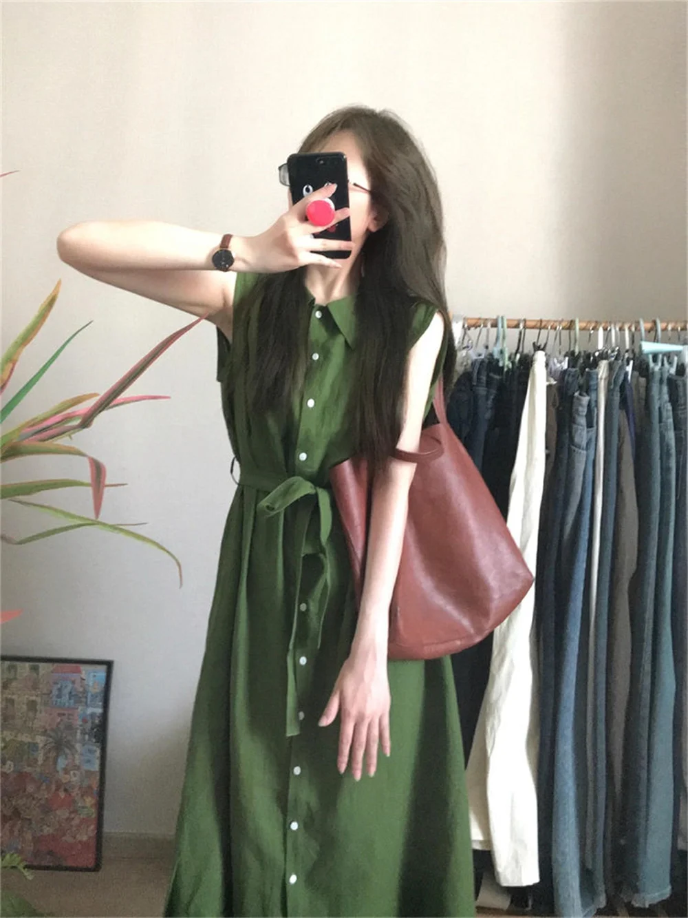 

Green sleeveless dress Women Summer 2024 French retro niche design feel waist slimming temperament long skirt