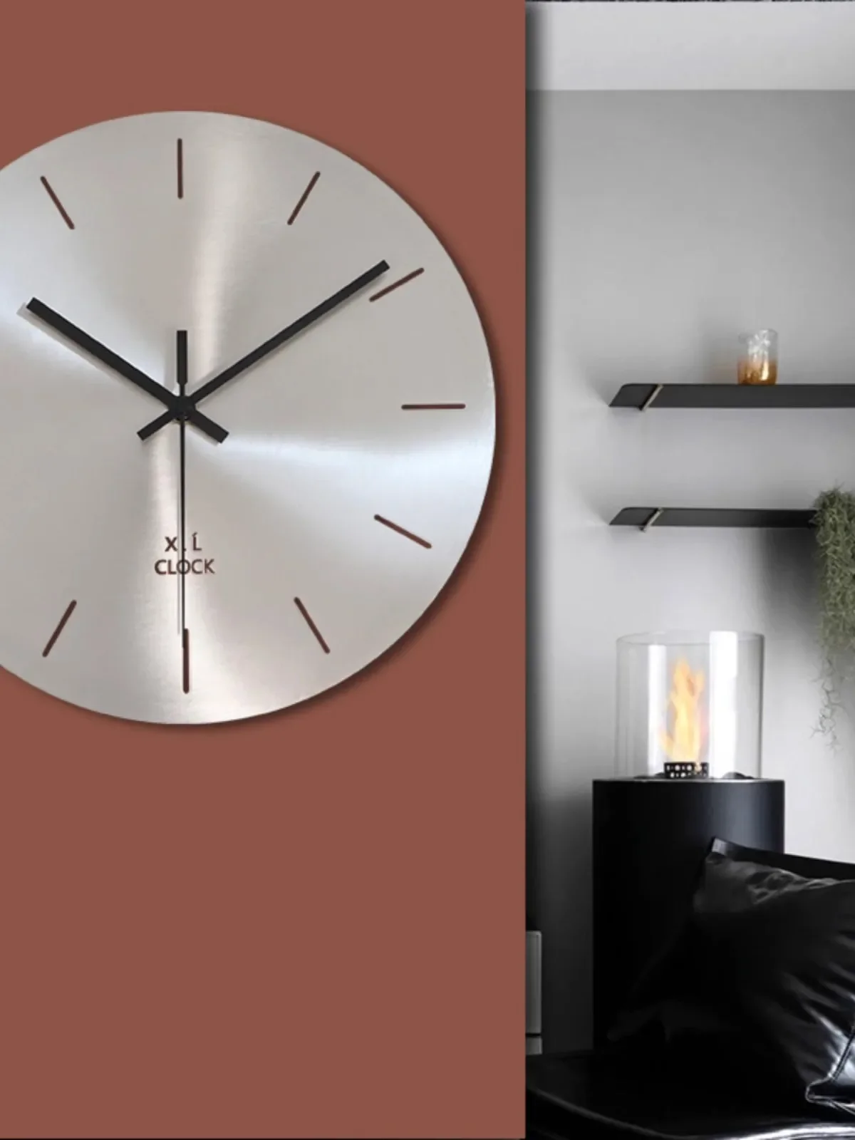 Modern Art Minimalist Round Silver Decorative Clock Stainless Steel Material Wire Drawing Process Living Room Wall-Mounted Clock