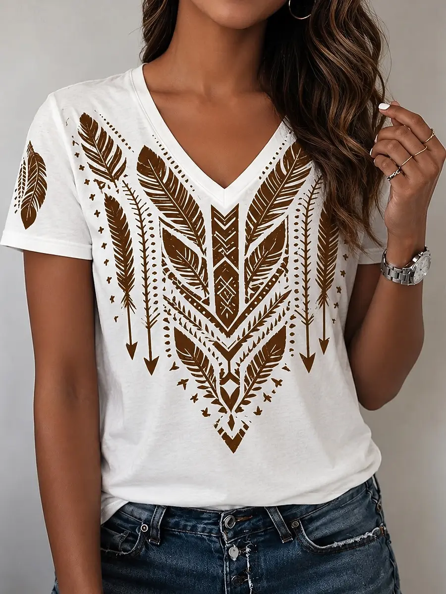 Camiseta con cuello en V con estampado 3D para mujer, primavera-verano, base blanca, estampado vintage étnico geométrico de flecha de plumas marrones, top informal para uso diario