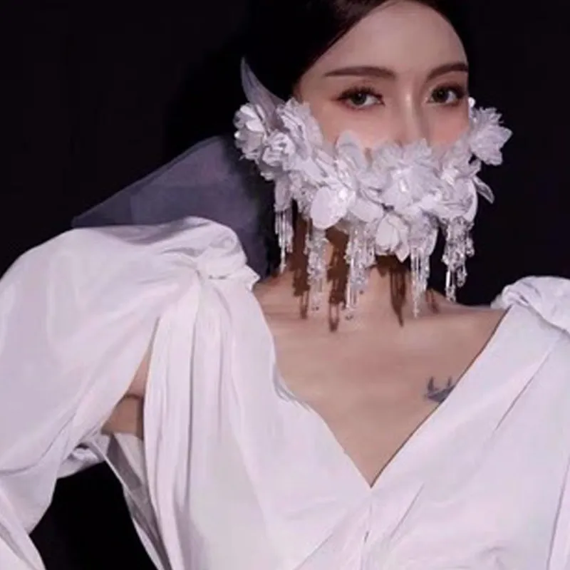 White silk gauze flower beaded fringe half-face mask makeup ballroom costume face-covering wedding veil mouth-covering style pho