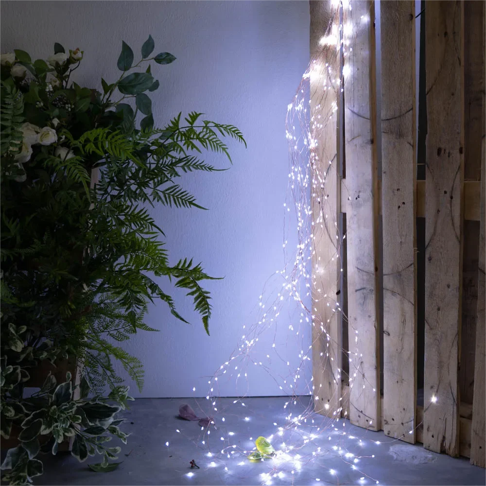 600 LED Waterfall Sring Lights Indoor Bedroom Decoration Christmas Fairy Lights Plug in Holiday Lighting Curtain decor Lamp room