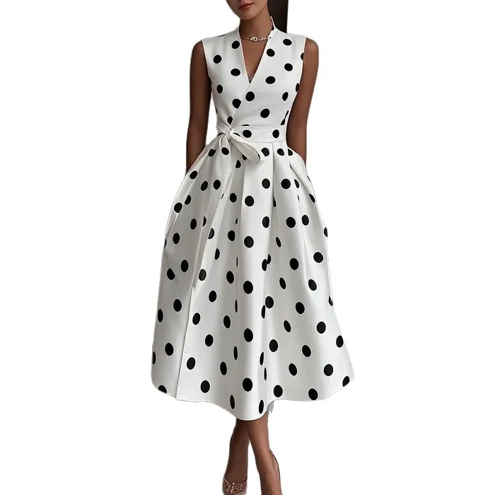French Polka Dot Dress 2025 Summer Retro New Style Elegant Waist-cinching Dress for Women Sleeveless V-Neck Lace-up Dress