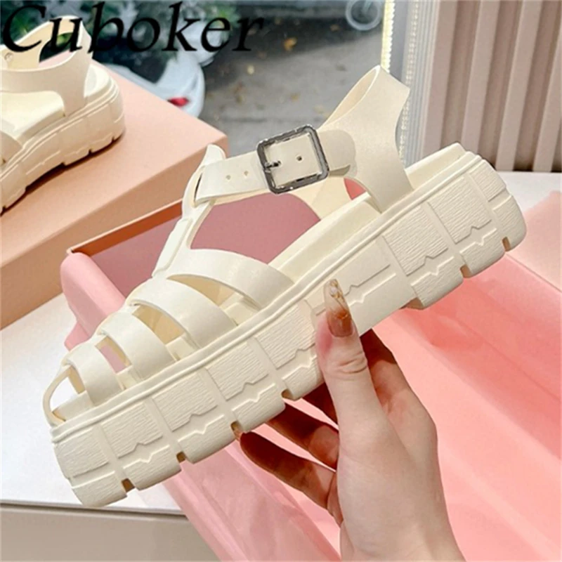 

2024 Summer Thick Sole Rome Sandals Women Designer Hollow Weave Heightened Casual Beach Shoes Flat Platform Sandalias Femininas