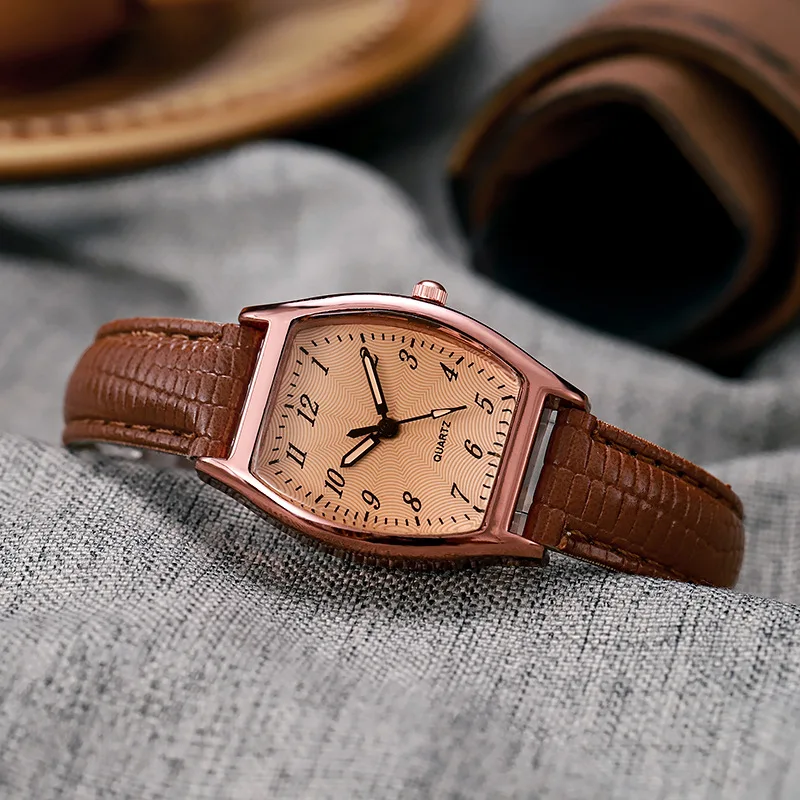 Watch for Women Small Ladies Wristwatches Brown Retro Vintage Leather Bracelet Watch Black Quartz Wristwatches Reloj Mujer