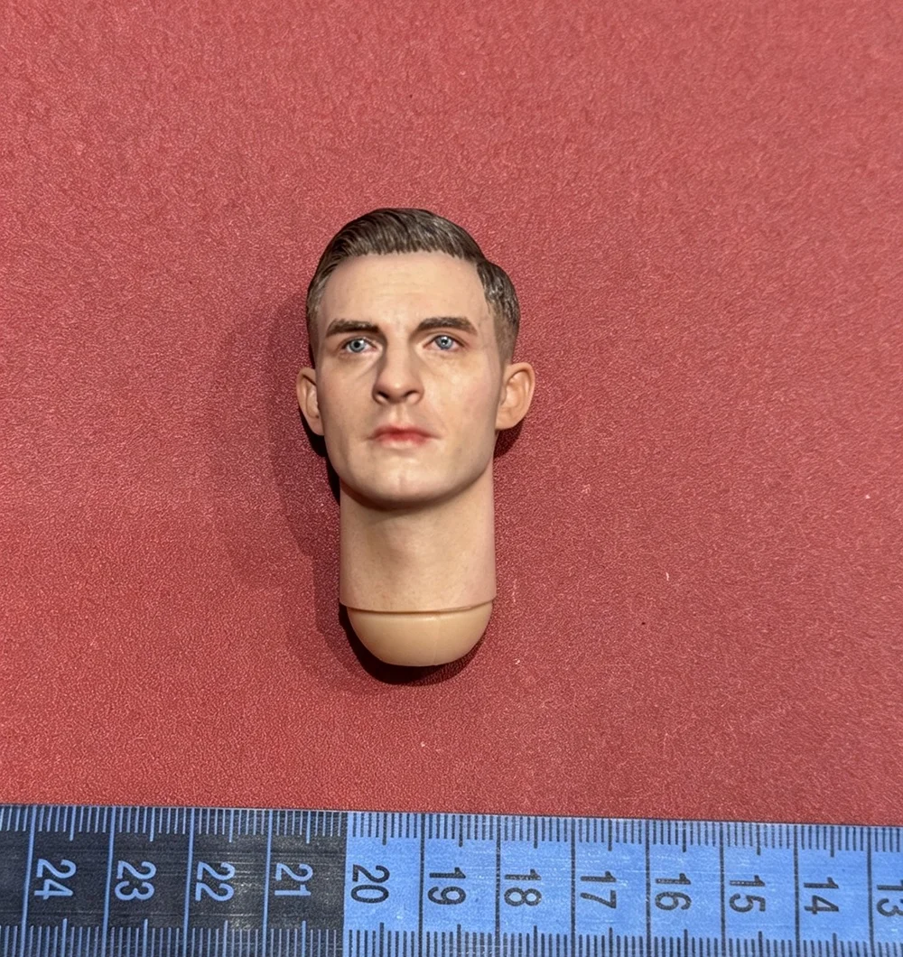 1/6th DID D80195 Soldier Doll Male Head Sculpt Carving with Neck Connector Shirt Waist Belt Cloak For 12