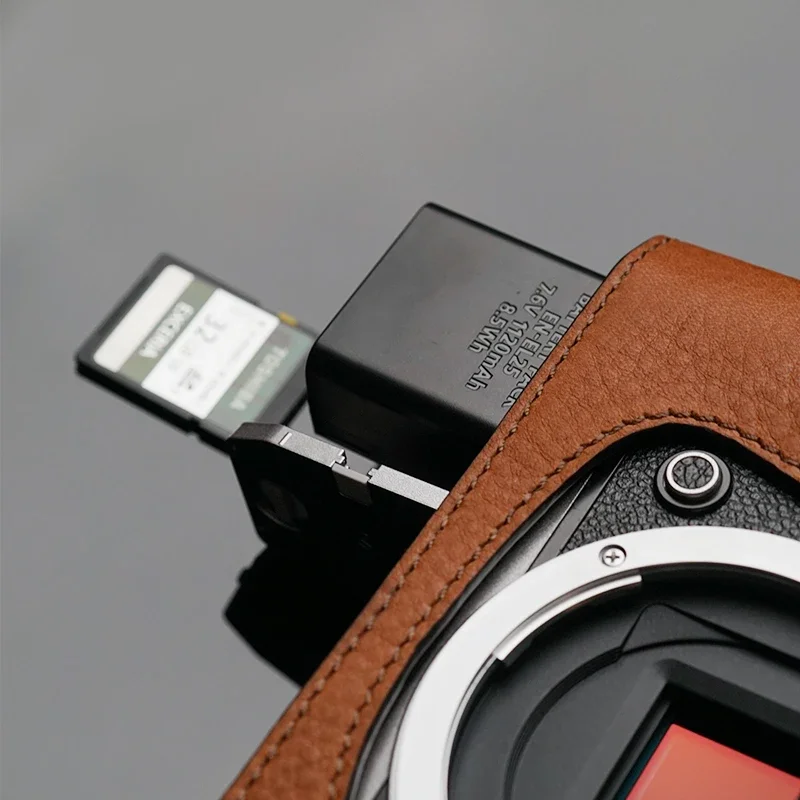 ของแท้ Cowhide หนังครึ่งกรณี Nikon Zfc หนังกล้อง Nikon ZFC ป้องกันกรณีอุปกรณ์เสริม