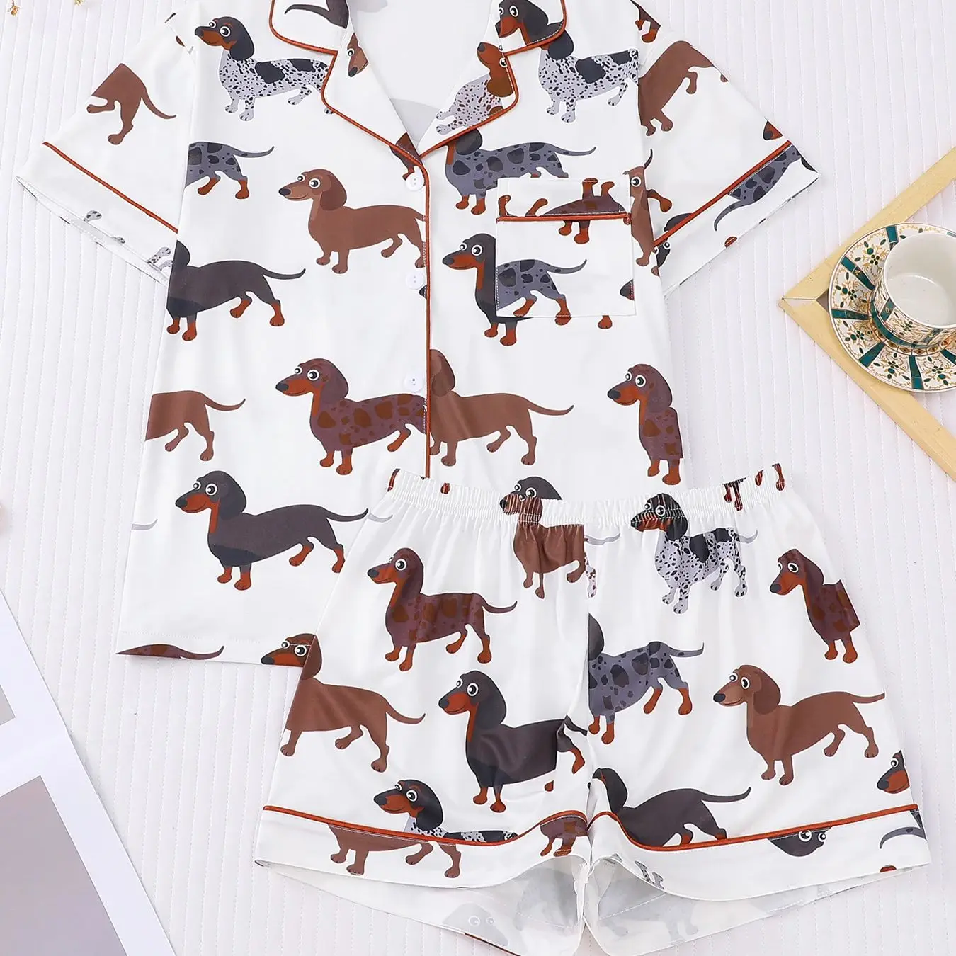 

White Base Sausage Dog Pet Dog Element Pajama Set Women's Collar Short Sleeve Home Clothes Loose and Slim Casual Style