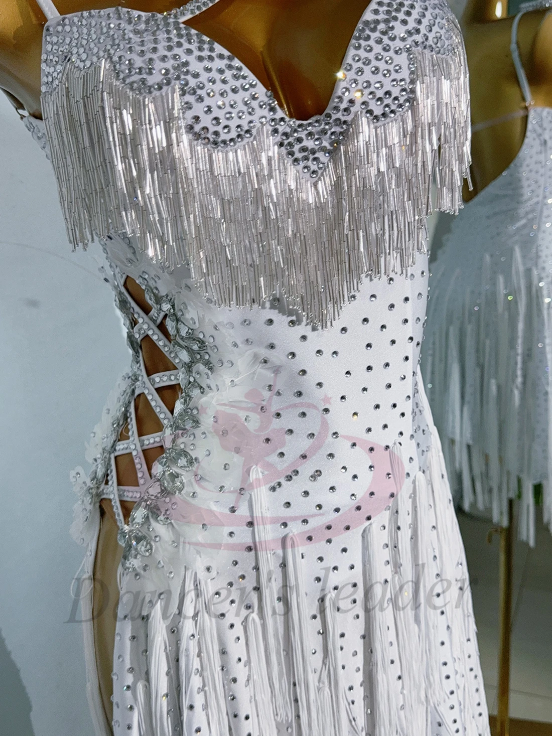 

Latin Dance Costume Rhinestone Female Adult Children High-end Customized Silver Bead Tube Split Skirt Samba High Flash Dress
