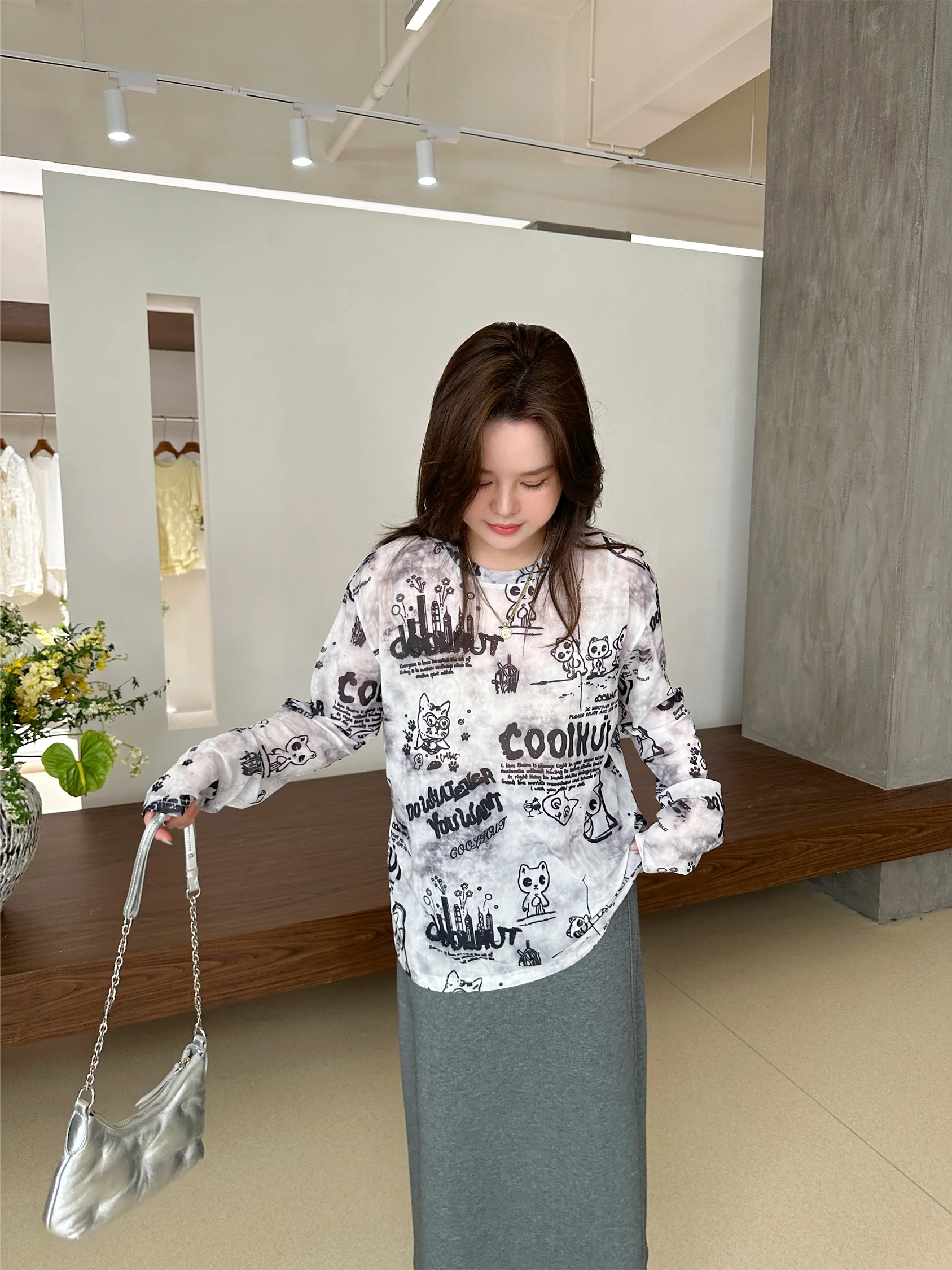 

Футболка женская JoJo Private Label с эффектом тай-дай и граффити, больших размеров, приталенная, весна-лето, с длинным рукавом, повседневный стиль, хлопок