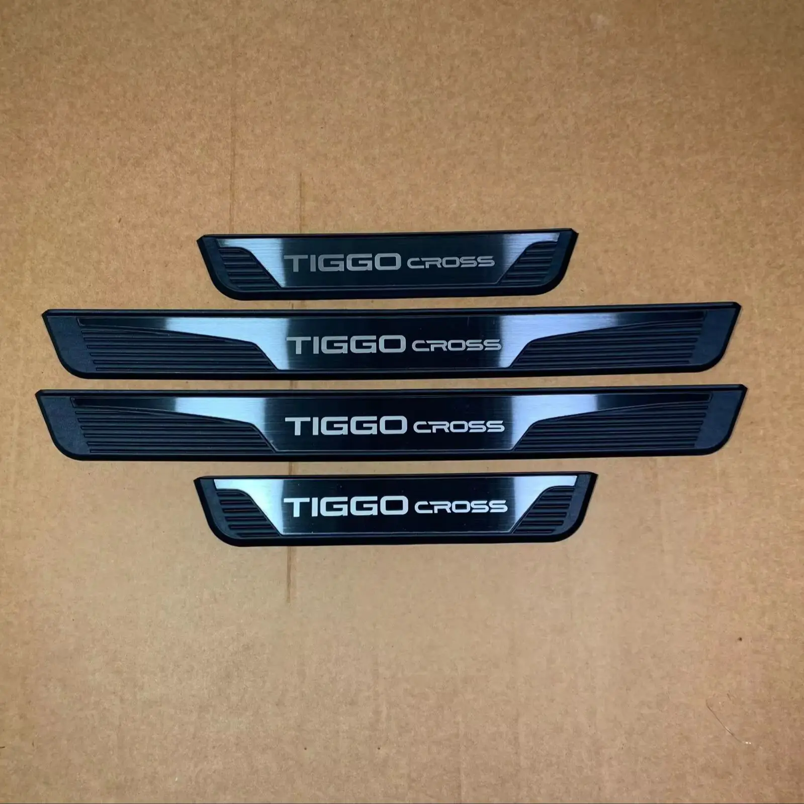 For Chery Tiggo Cross 2023 2024 2025 2026 Door Sill 3d Pedal Shell Scuff Plate Trim Protector Sticker Car Styling Parts Supplies