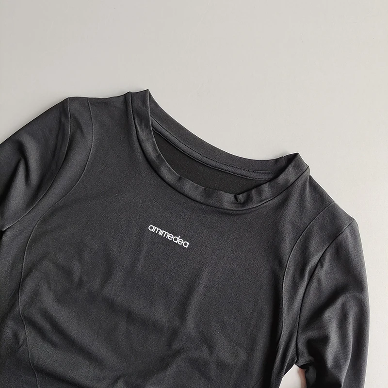 Nahtloses Sport-Langarmshirt für Damen, eng anliegend, schnelltrocknend, für Laufen, Yoga, Fitness, elastisch, atmungsaktiv, schmal geschnittenes Oberteil. – Detail 10