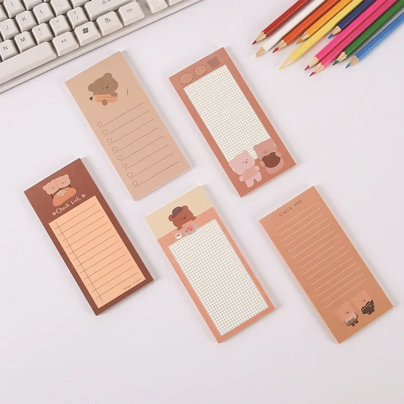 20Pcs Wholesale cute bear sticky note book, student message book, carry note sticker long note book with you