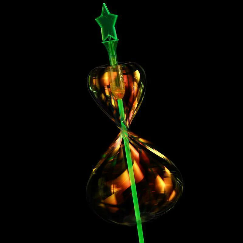 Varietà magica lampeggiante Bubble Wand Light-up Spin Arcobaleno Bubble Ball Toy per bambini