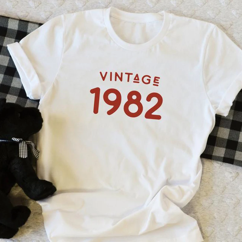 

Vintage 1982 T-Shirt Women 42 Years Old 42nd Birthday Gift Girls Mom Wife Daughter Party Top Tshirt Cotton Streetwear Tee Shirt