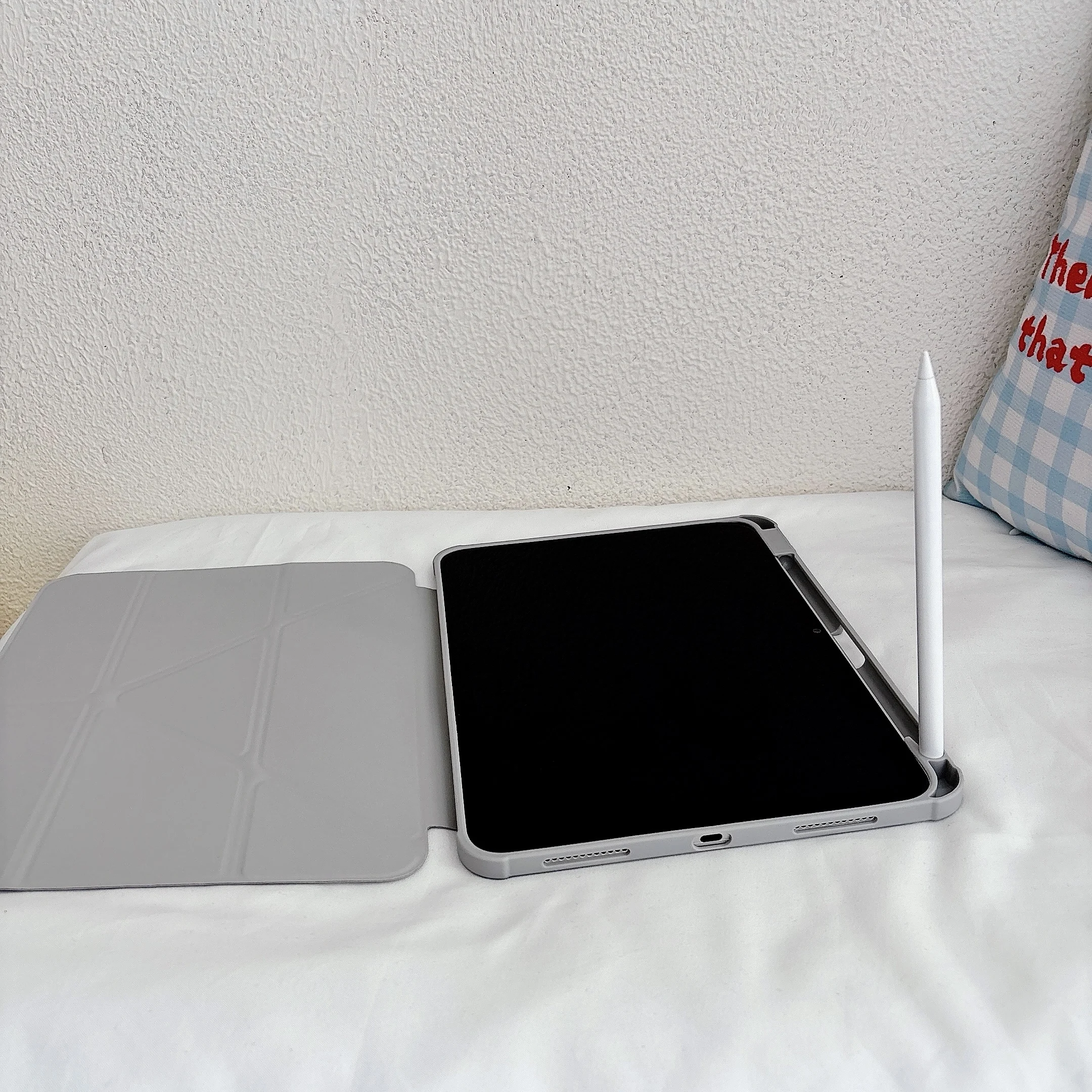 

iPad Air8 2026 A16 2025 Air5 Mini Air11 13 M4 M3 M2 M5 Pro11 13 12.9 10th 9th 8th 6/5th 10.9 10.5 10.2 9.7 Y Fold Magnetic Case