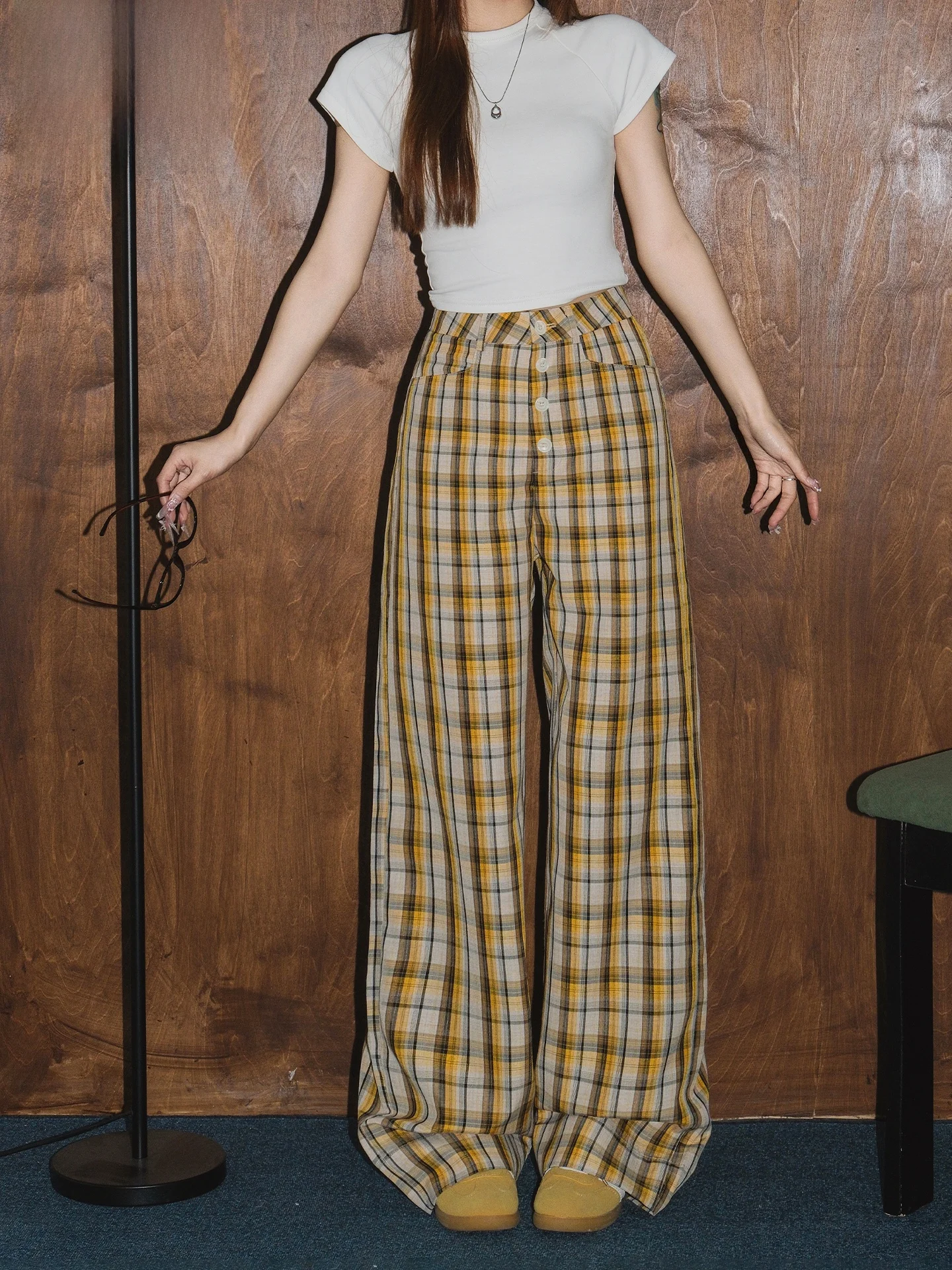 

Retro Plaid Button Waist Design Straight Leg Casual Pants Women's New 2026 High Waist Slim Wide Leg Long Trousers