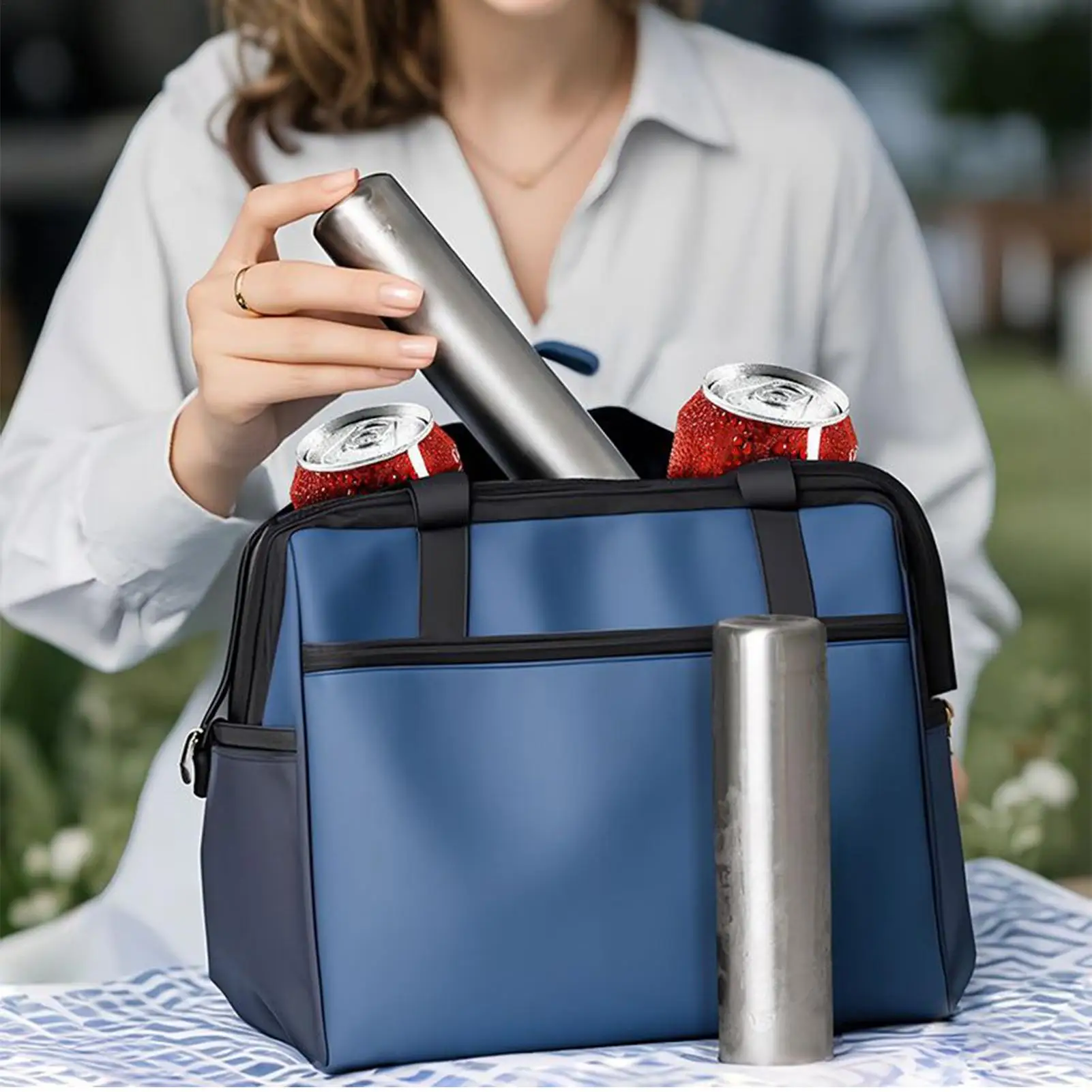 Stainless Steel Freezable Ice Cooling Blocks Kitchen Cylinder Ice Packs for Lunch Boxes and Cooler Bags Wine Beer